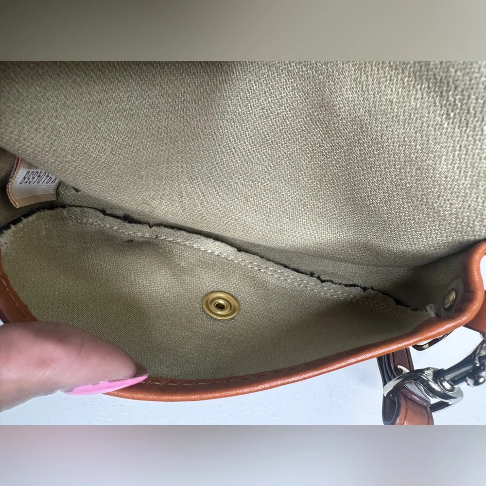 Dooney & Bourke Black Wristlet